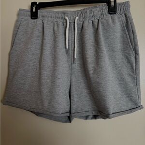 Grey drawstring pocket shorts